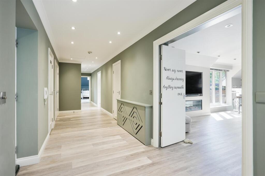 KINGSWOOD GRANGE, FLAT 24- (1).jpg