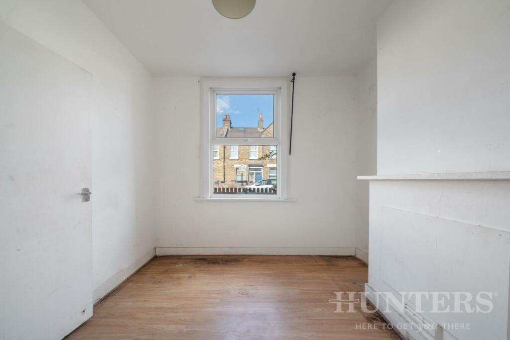 123 Poynton Road N17 9SJ-12.jpg