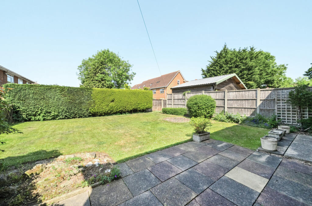 23-682320e71b153-...