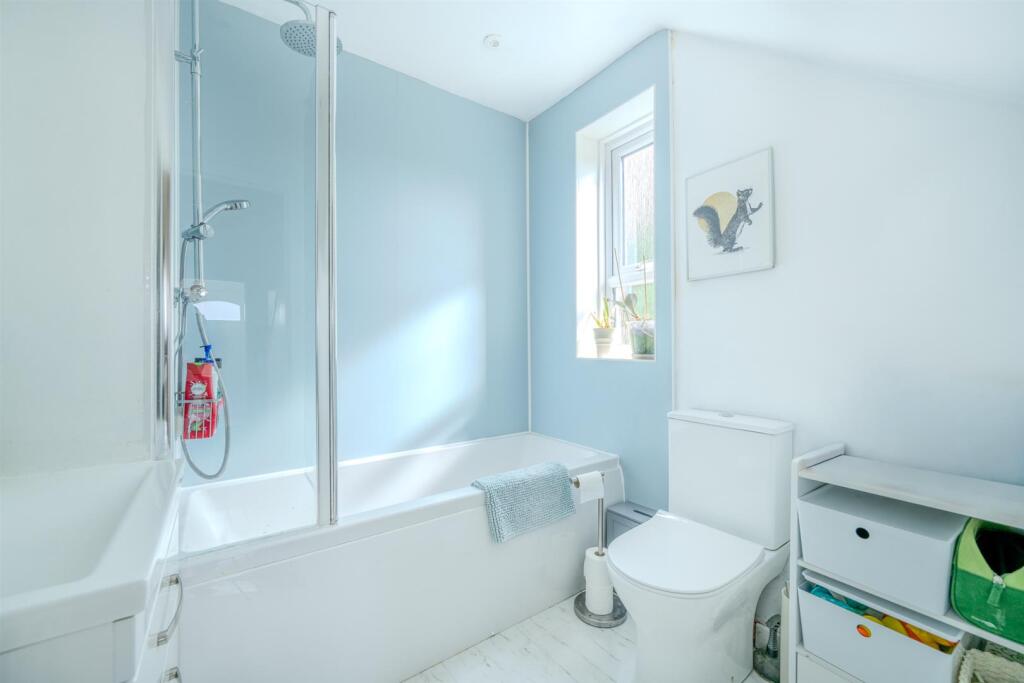 63 Howden_Road-08.jpg