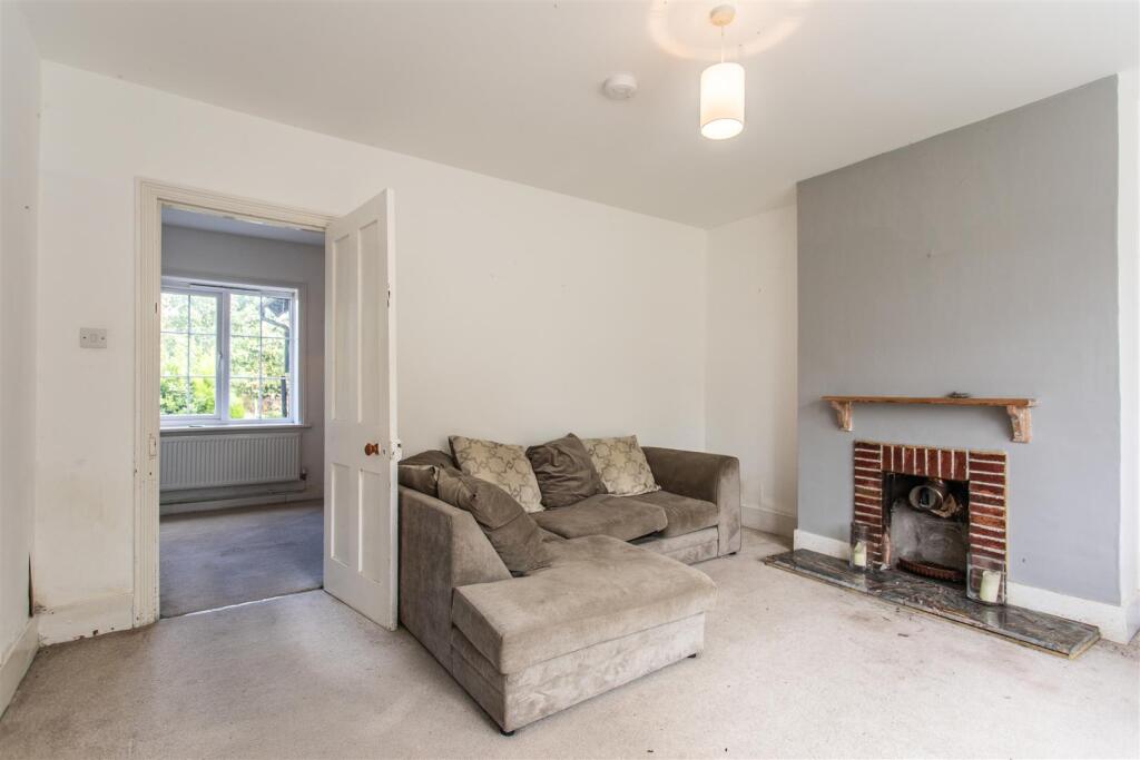 1 New Cottage10.jpg