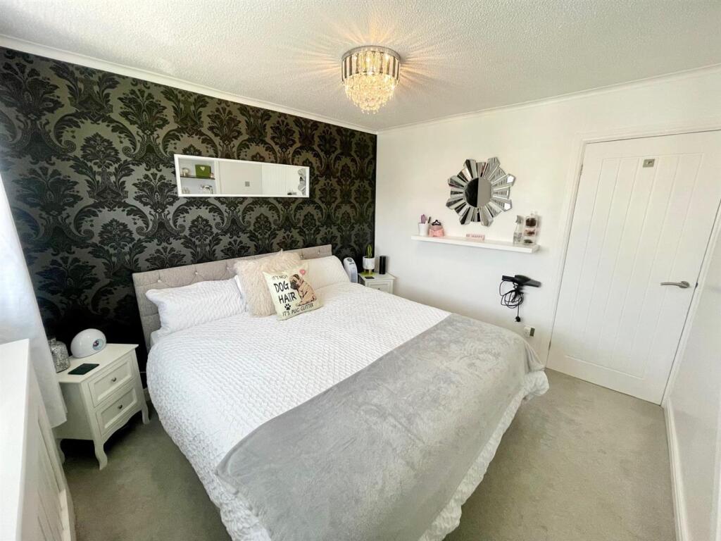 Bedroom.jpg