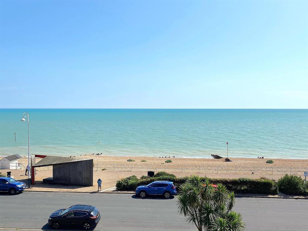 19 Grenada - View4.jpg