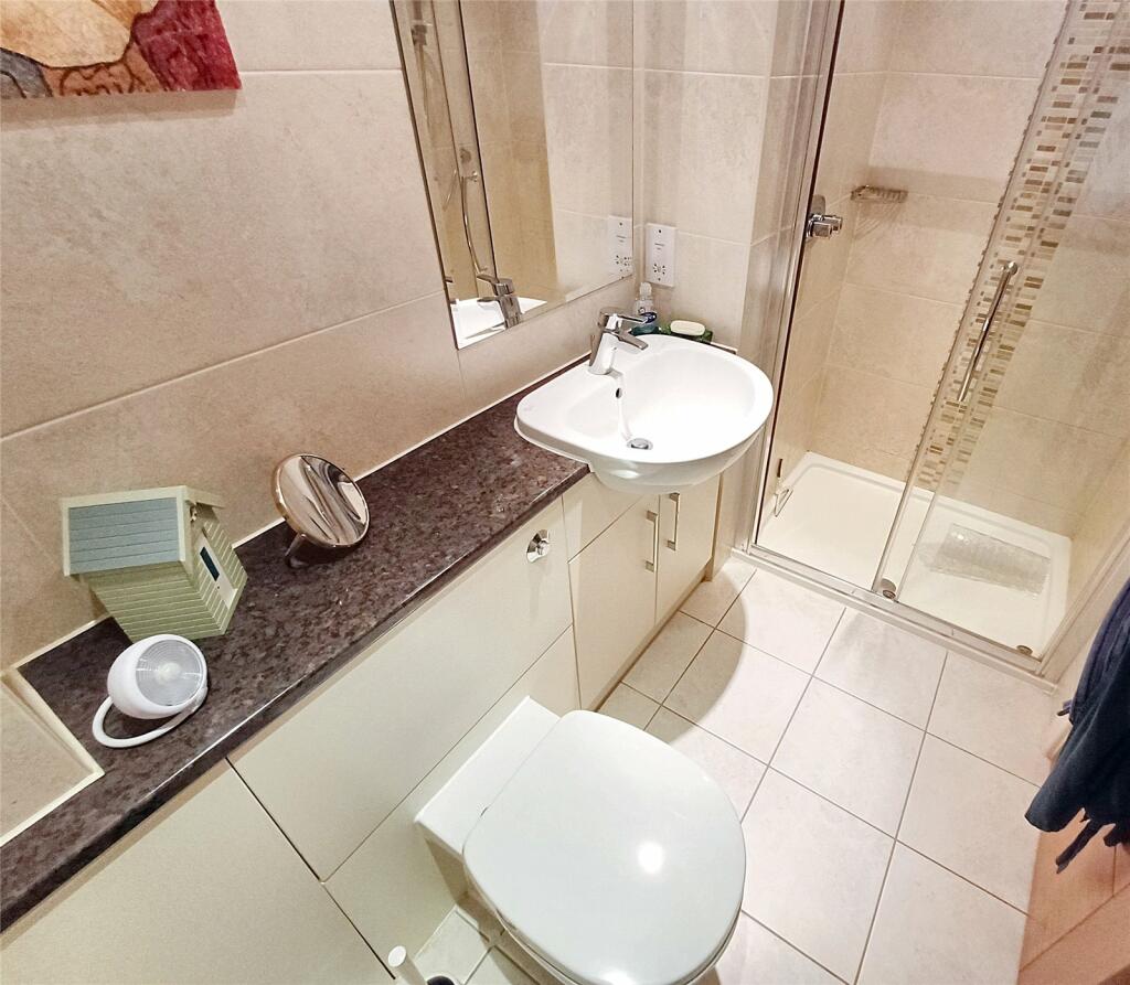 Ensuite