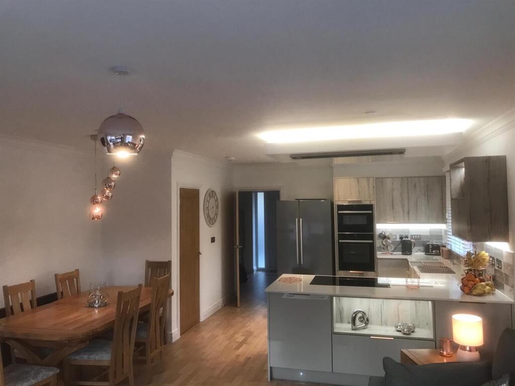 Jeff Davies new build ,..jpg