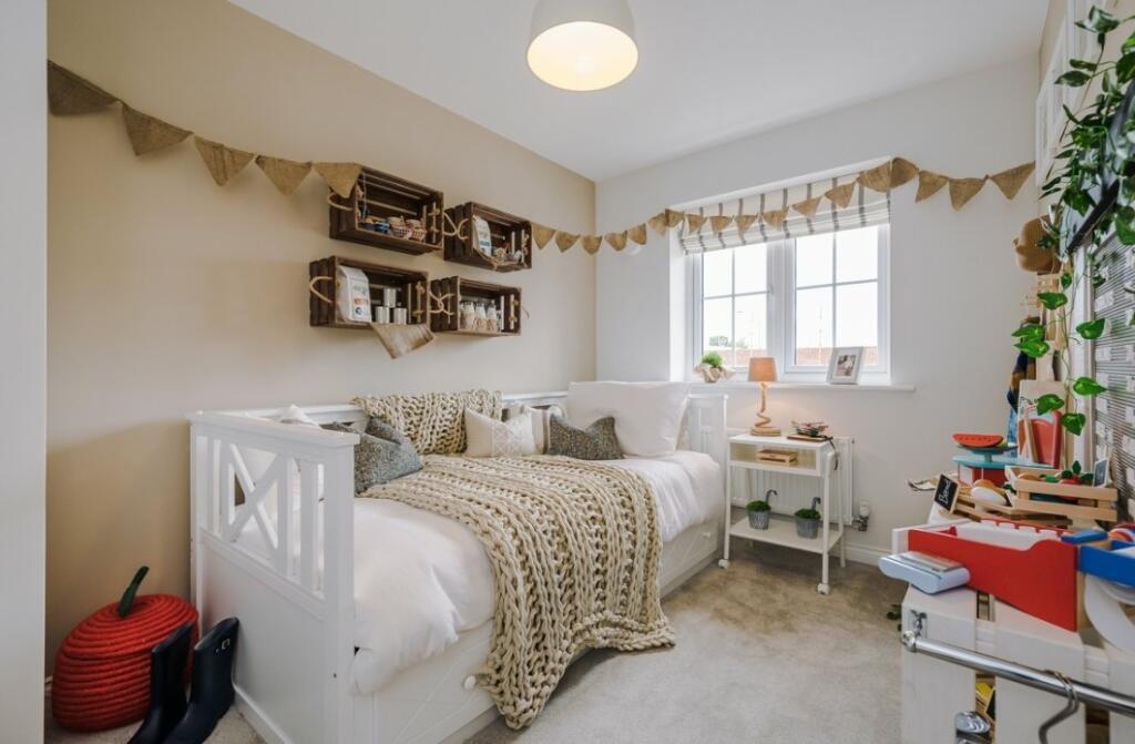 Bedroom - Sheldon (LTH**) - Balmoral Gardens