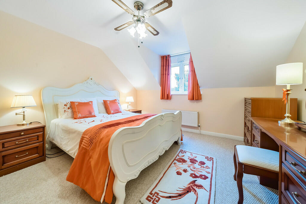 IMG_12217_23_larg...