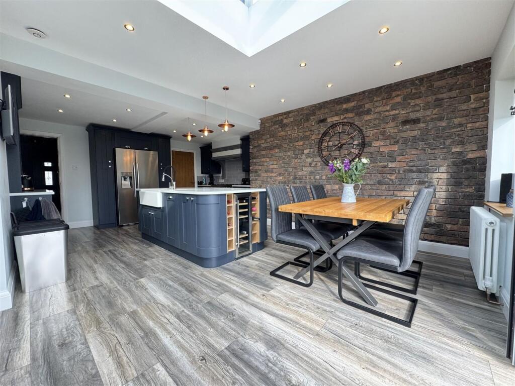 IMG_6183 (Large).JPG