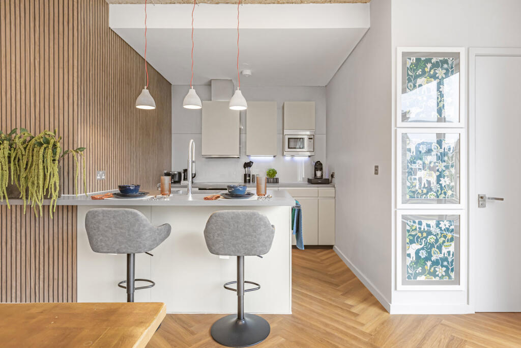 Reception/Kitchen