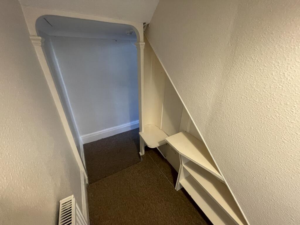 37B63039-2206-4104-A16B-A72C8A608C7A