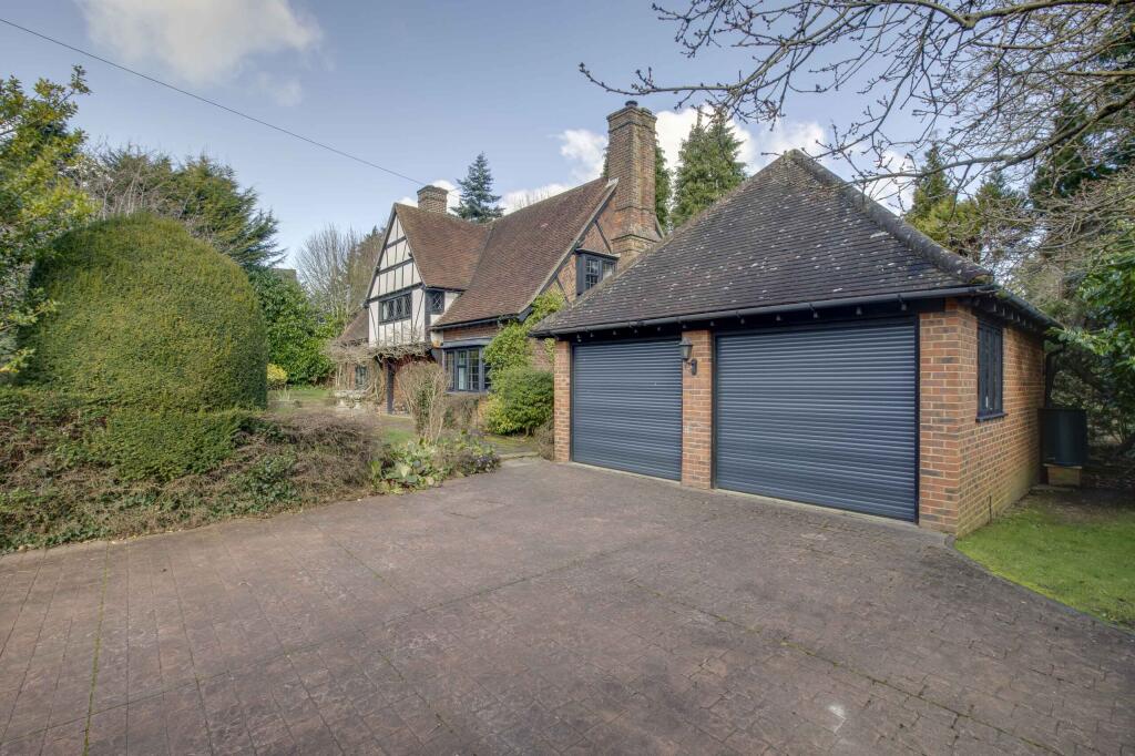 Old Barns Cottage, Finch Lane, HP9 2TL  (LOW RES)-