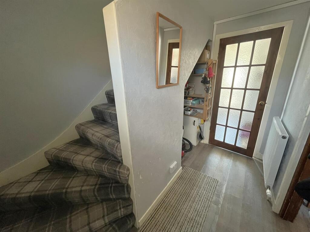 ENTRANCE HALLWAY