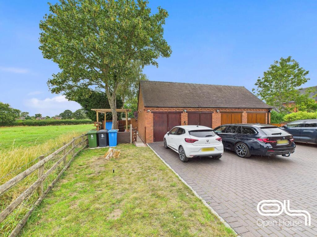 Double Garage