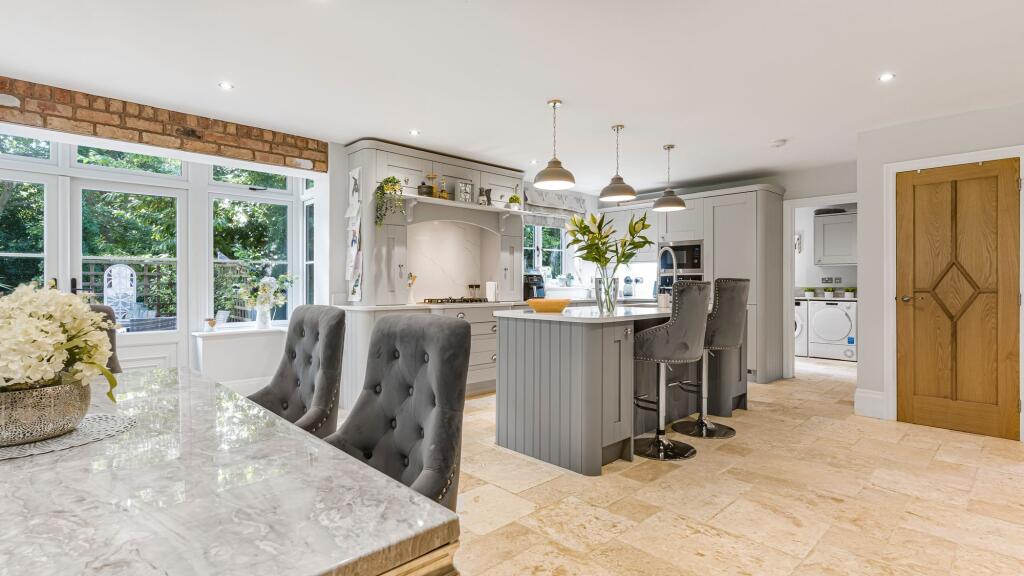 Open Plan Kitchen/Dining/Sitting Room