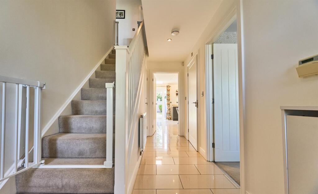ENTRANCE HALLWAY