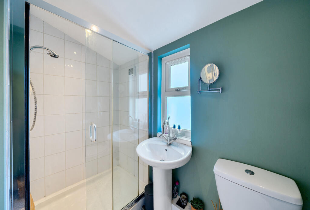 1357152-7-68d589c...