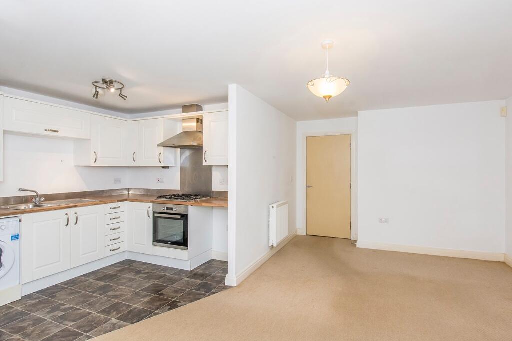 Living/Kitchen Area