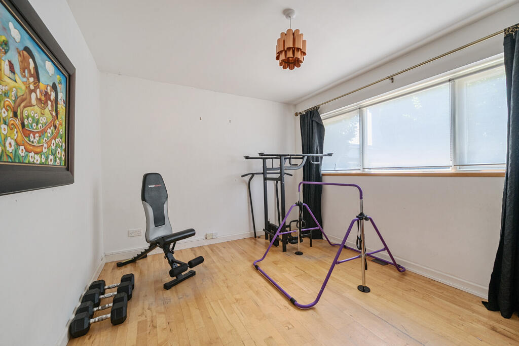 11-681b422ab58a8-...