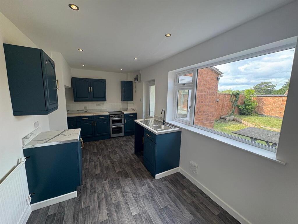 WhatsApp Image 2025-06-03 at 21.30.22_a8aa1178.jpg