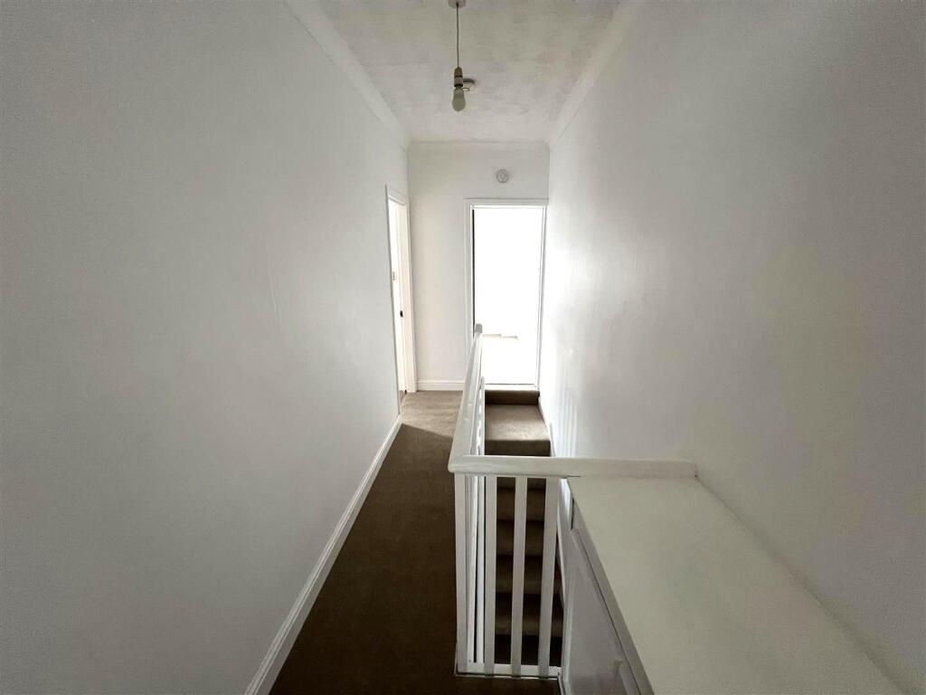 hallway.jpg