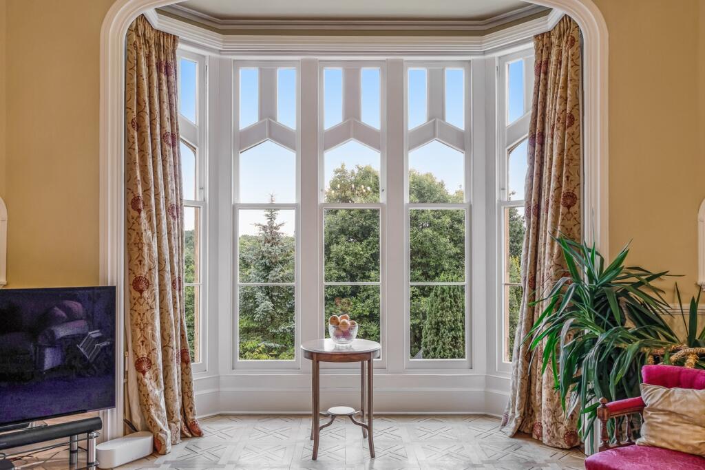 Bay Window