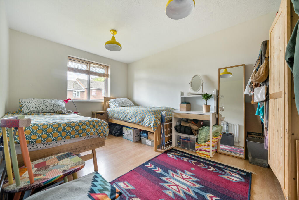 1294437-1-68431b6...