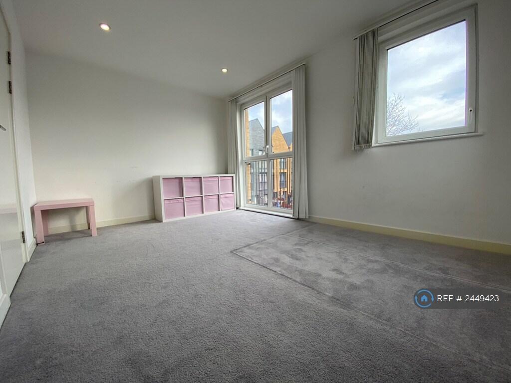 Double Bedroom