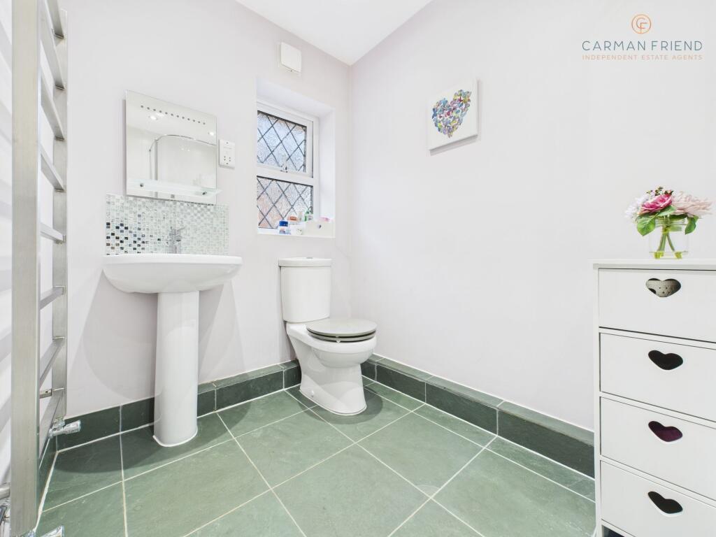 Ensuite