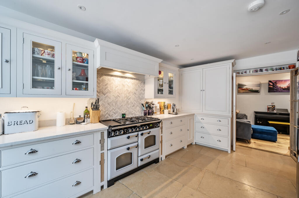 13423472268a61577dee0f