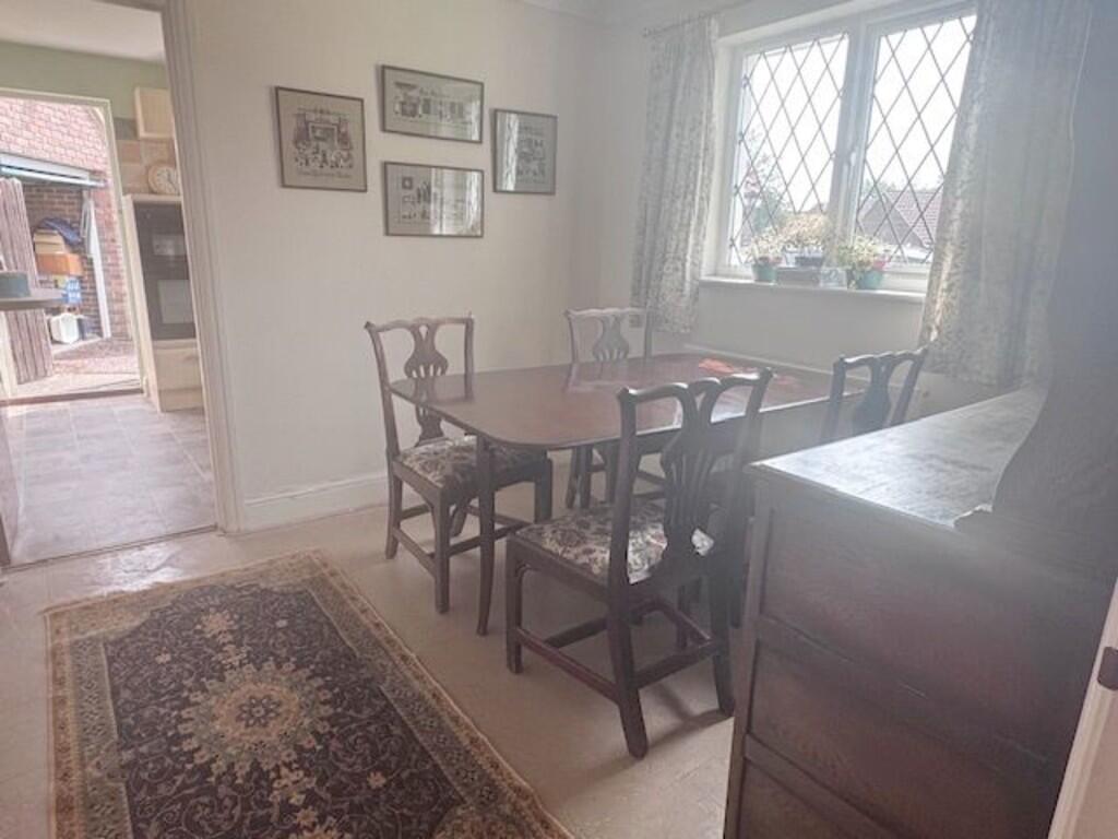 Dining area light