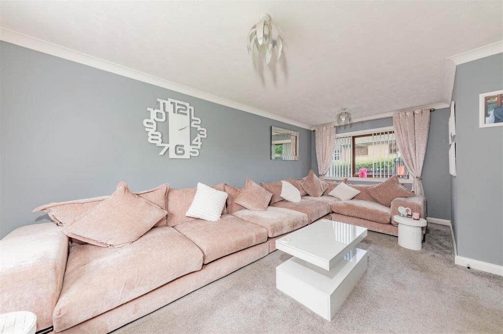 355A Charleston Drive Dundee-2.JPG