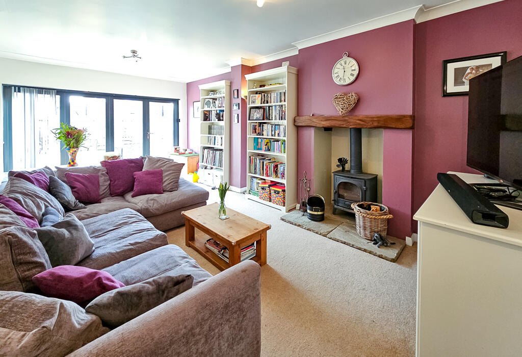 Lounge 2
