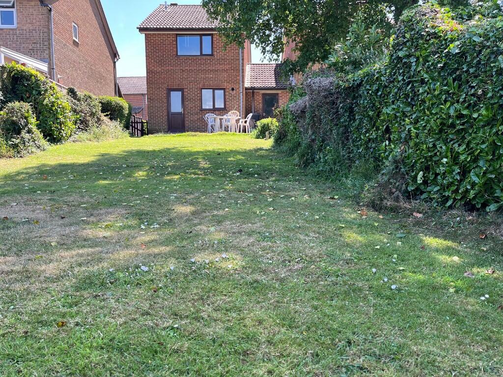 Rear &amp; garden
