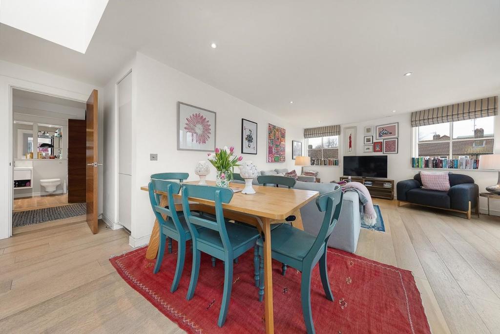 Open-Plan Reception.jpg