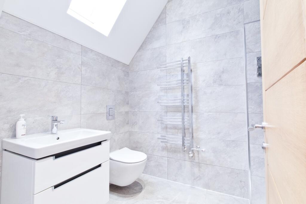 En-suite shower room