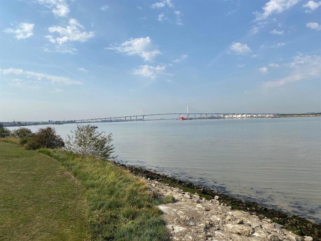 L8PSF0UaikSWJo3Gp...