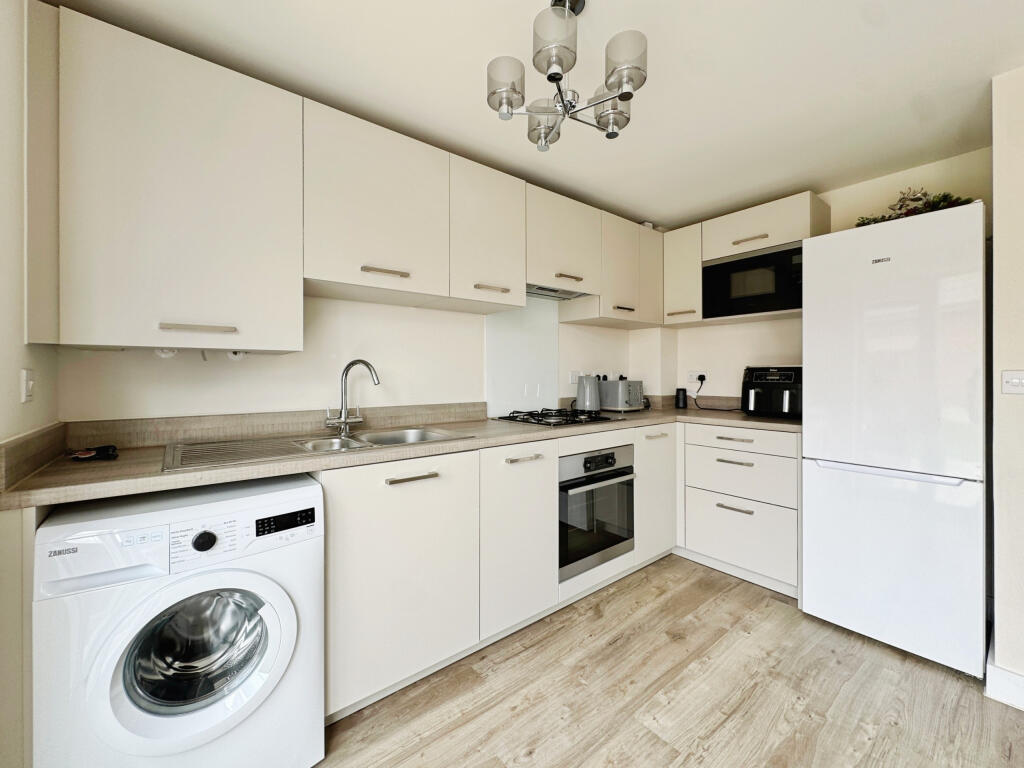 121 Excelsior Way, Sileby, Loughborough, LE12 7XE