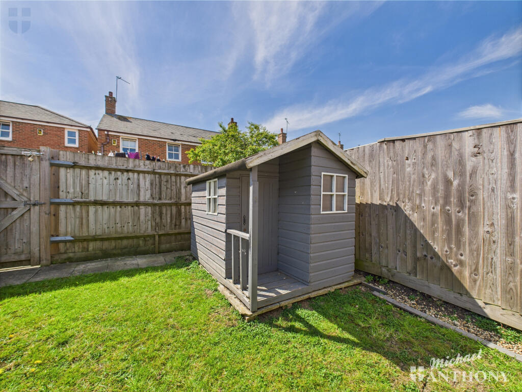 CAM03852G0-PR0262-STILL015