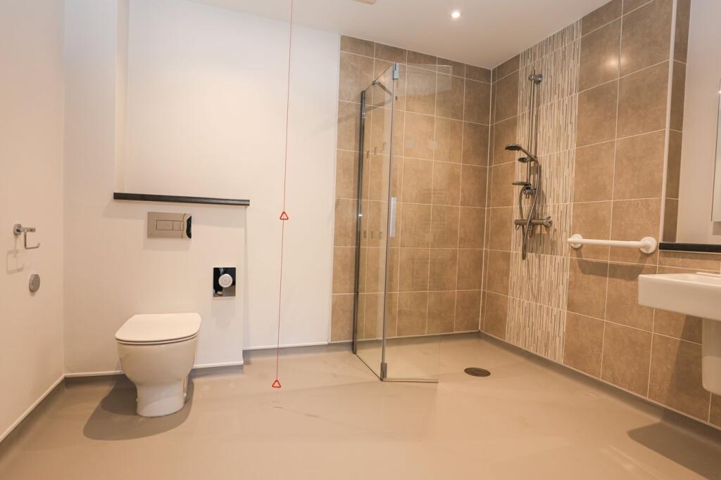 Jack &amp; Jill Wet Room