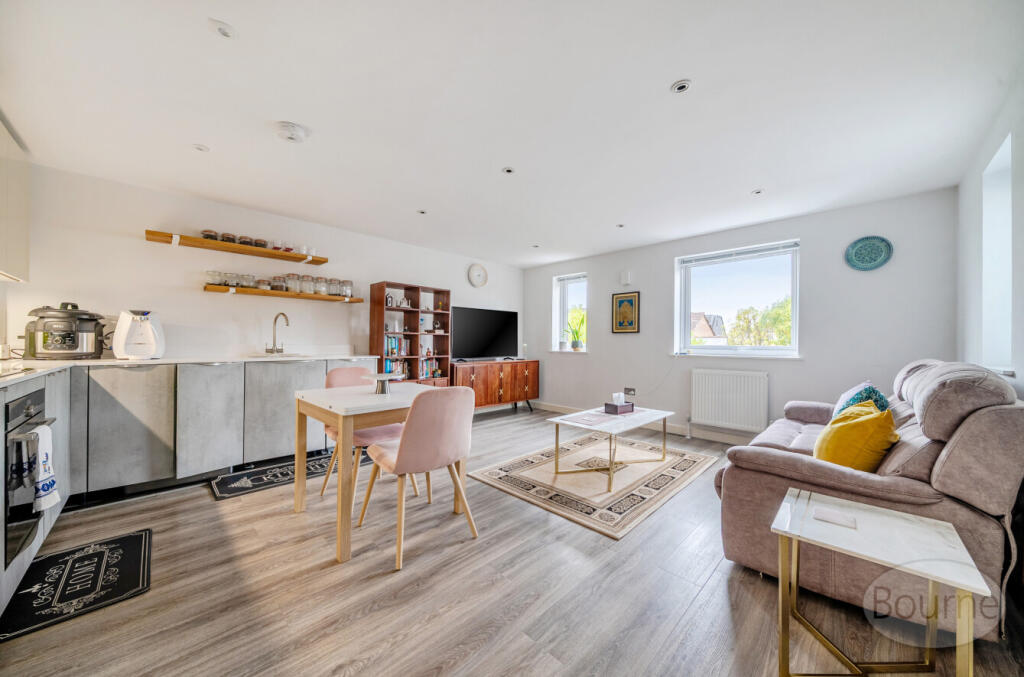 01b2b3d9-4ef6-441...