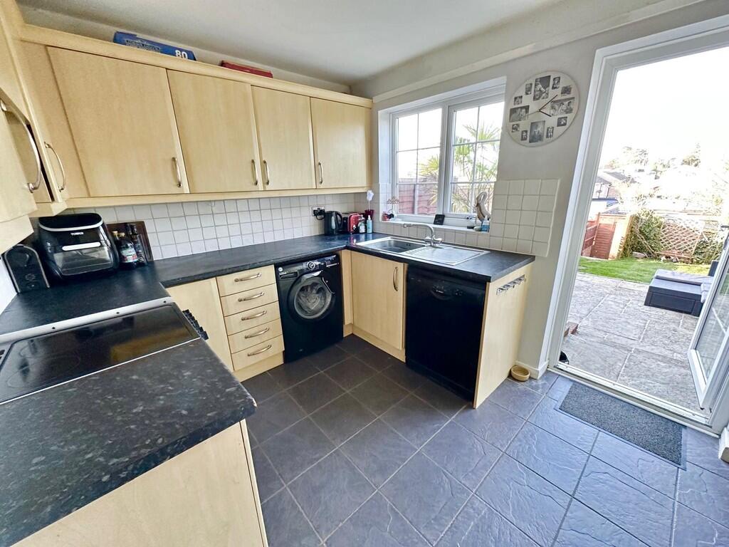 IMG-20250326-WA00...