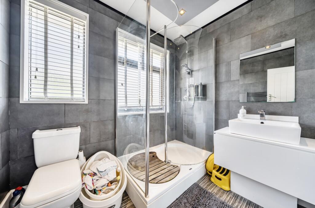 1336795-11-689cf9e8d147b