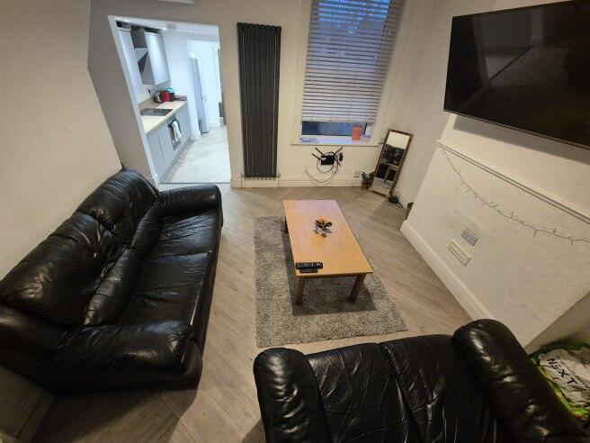 exmouth-street-hu5-2ld-963323