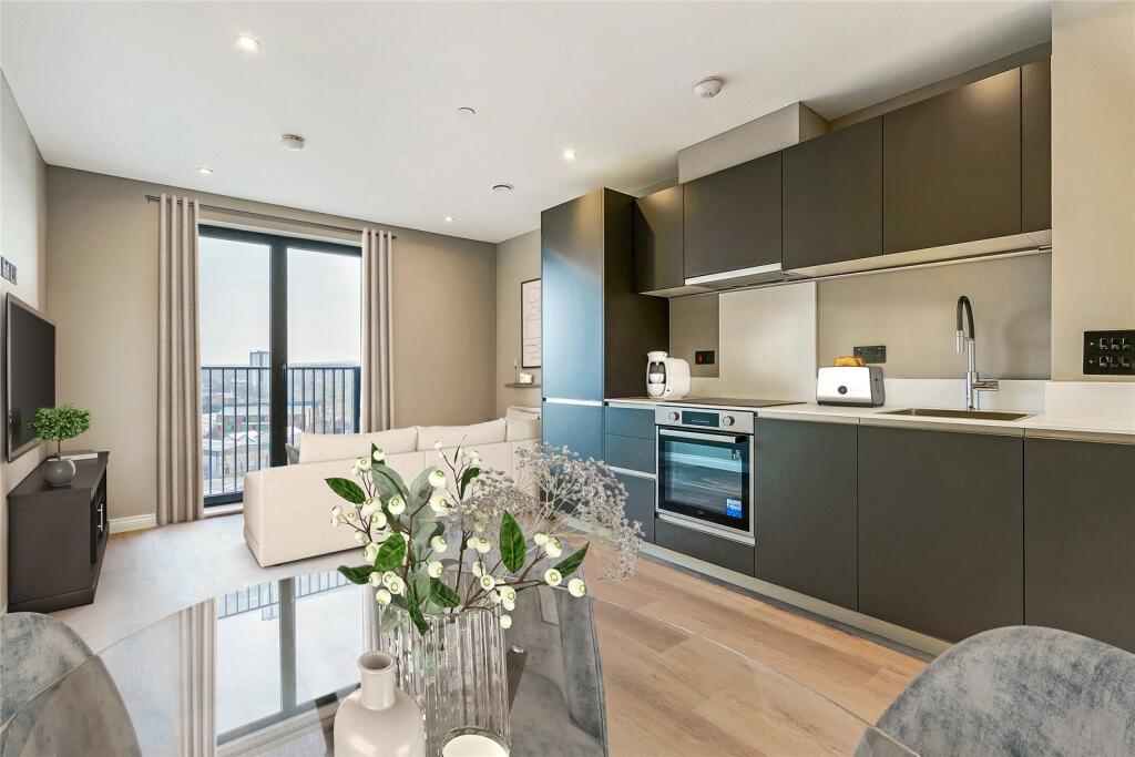 168 Virtually Staged