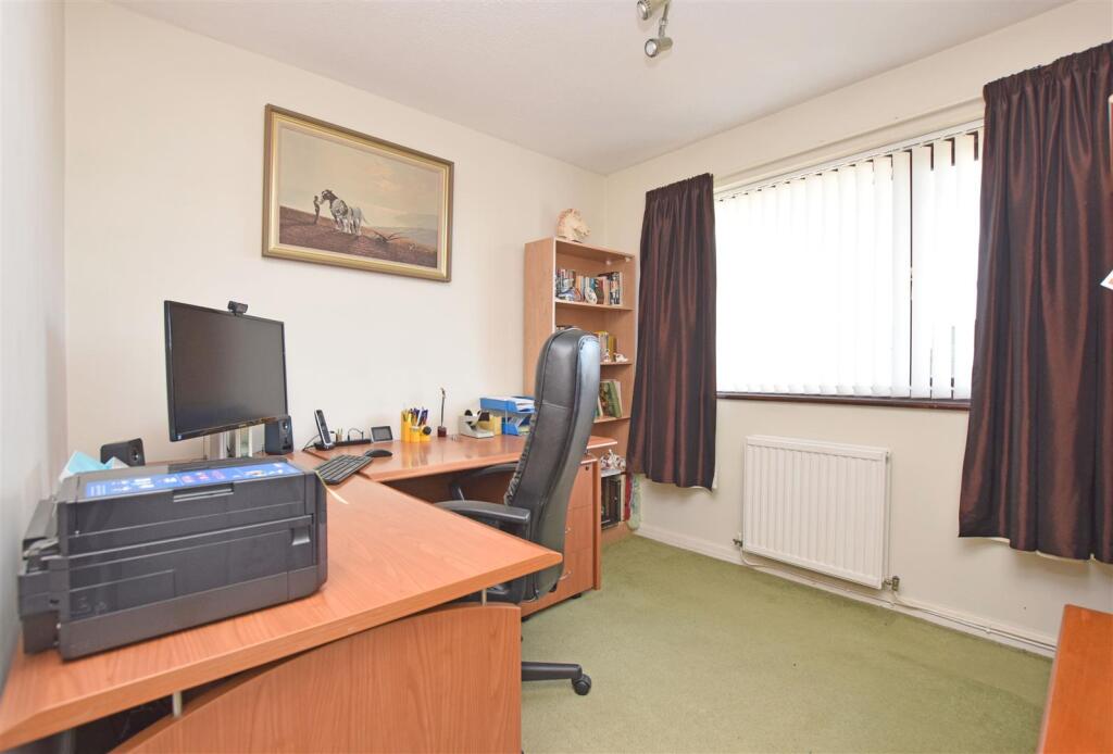 Bedroom 3.JPG