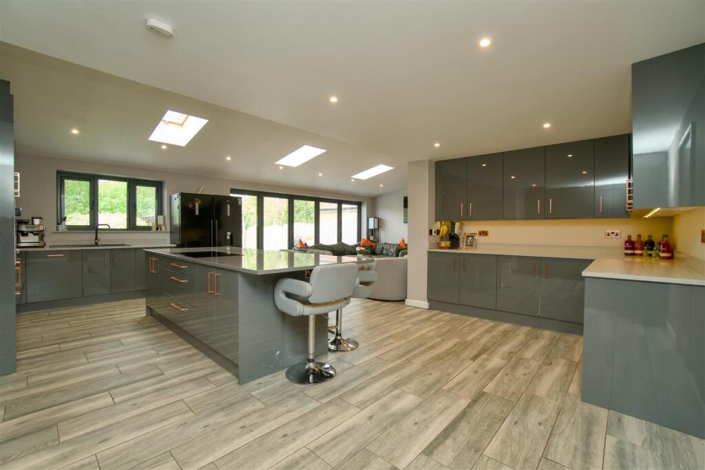 Living Dining Kitchen