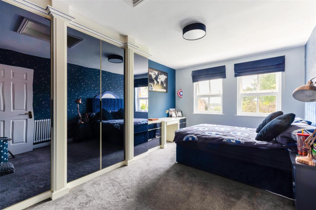 94088_8 Steadings Rise Mere (37).jpg