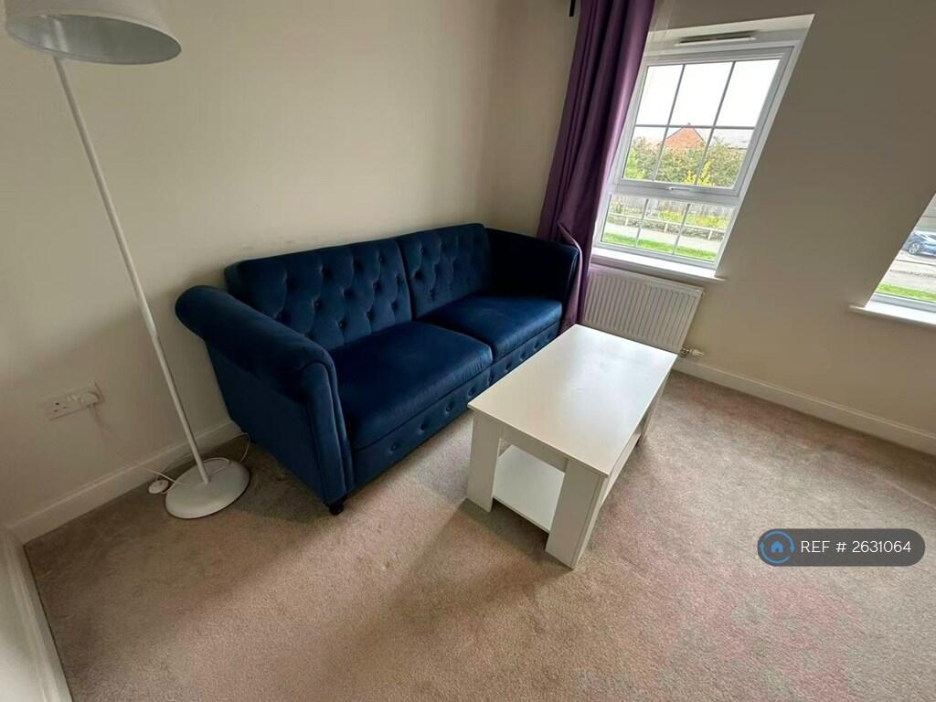 Living Room Or 4th Bedroom