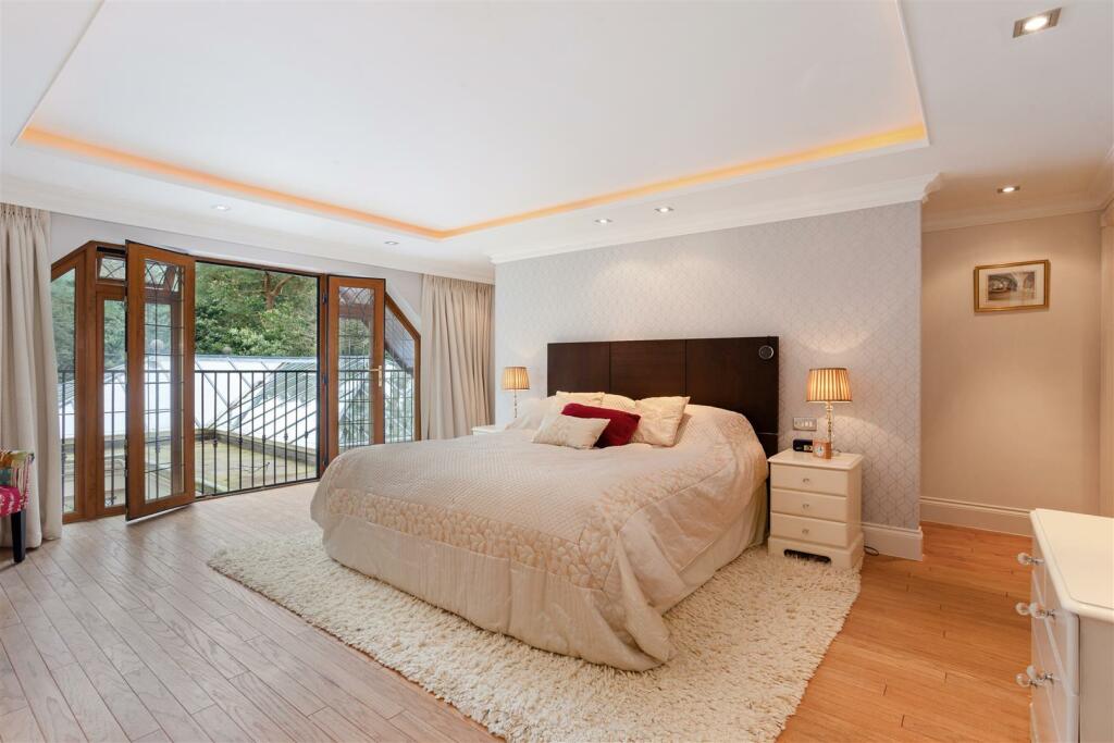 67370_3 Bury Road Poole (25).jpg