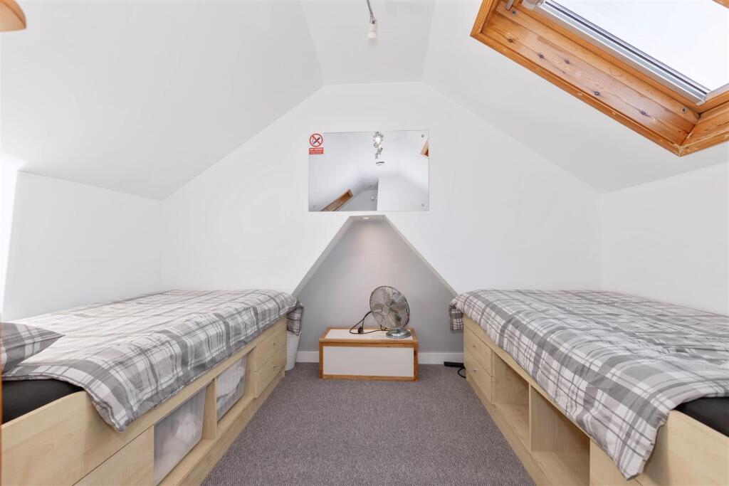 For sale by Aspire Residential | St Anselms Road